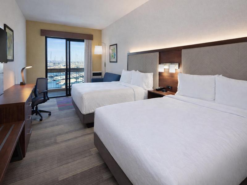 Holiday Inn Express and Suites Ventura Harbor image