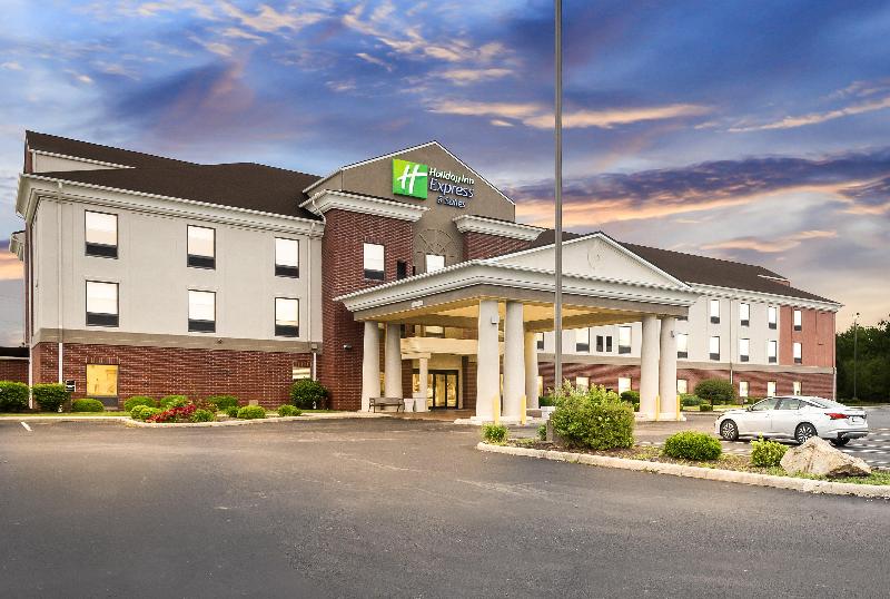 Holiday Inn Express & Suites Van Wert By IHG image