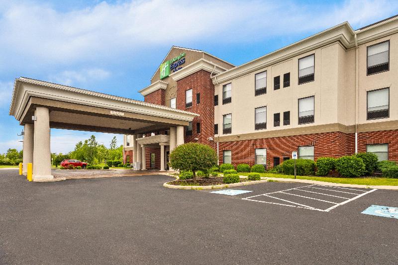 Holiday Inn Express & Suites Van Wert By IHG image