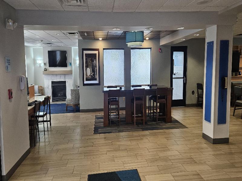 Holiday Inn Express Greensburg