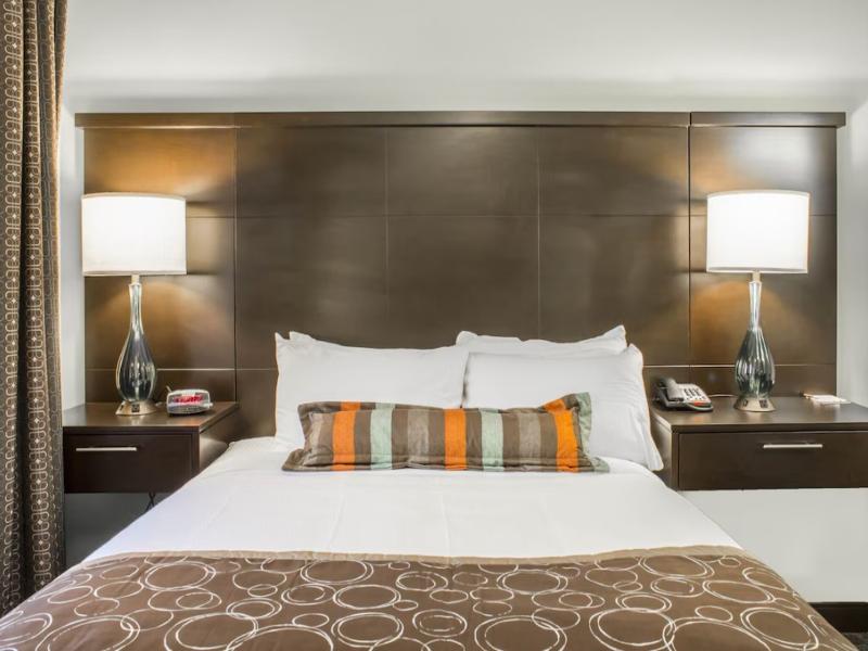 Staybridge Suites Jacksonville-Camp Lejeune Area — photo 55
