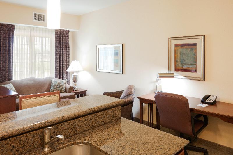 Staybridge Suites Lafayette Airport photo 8