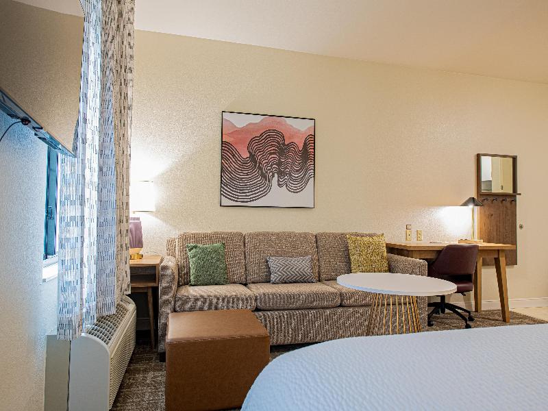 DOUBLE Accessible-Queen Size Bed — photo 8