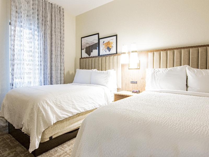 SUITE THREE BEDS — photo 8
