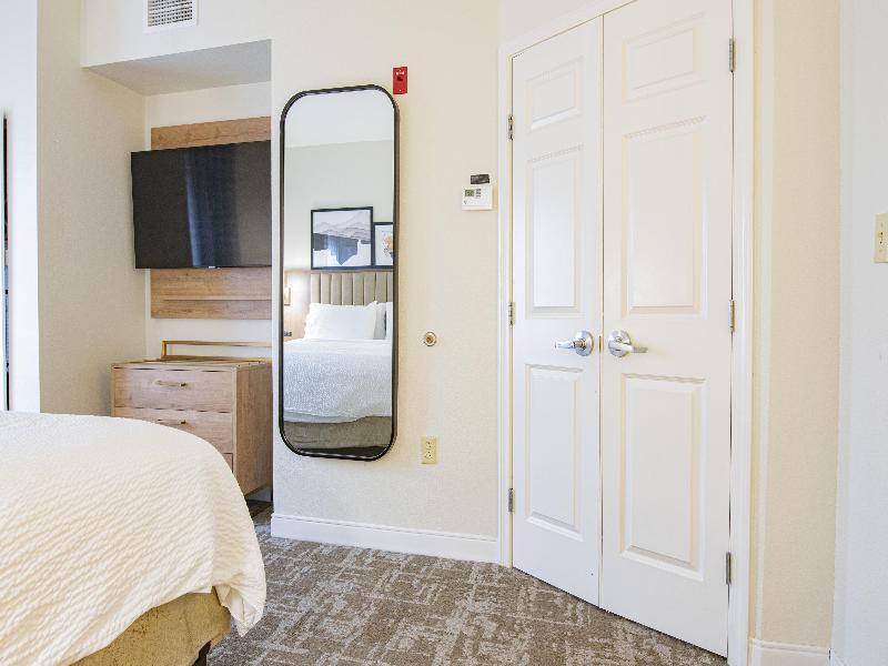 SUITE THREE BEDS — photo 7