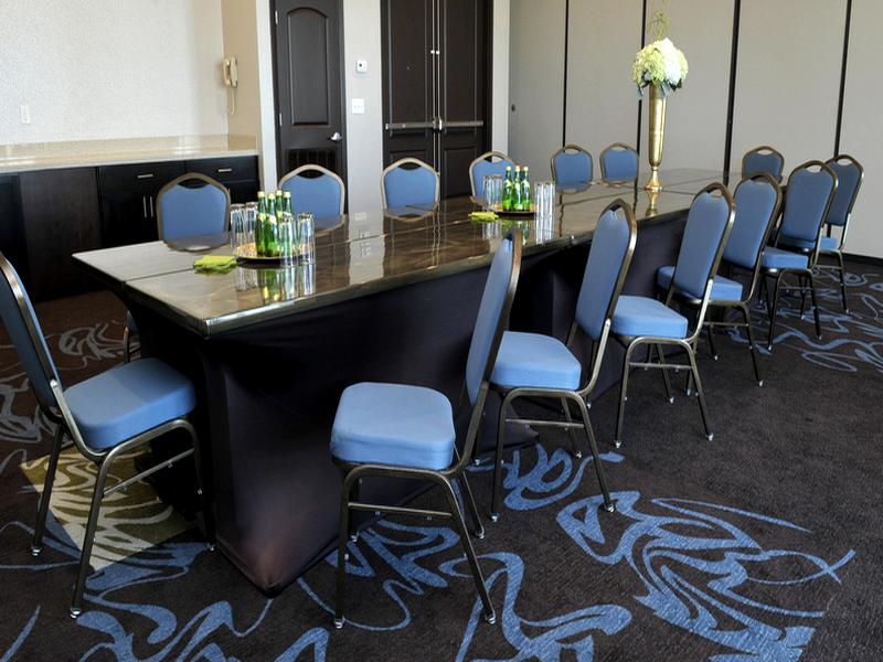 Staybridge Suites St. Petersburg Downtown image
