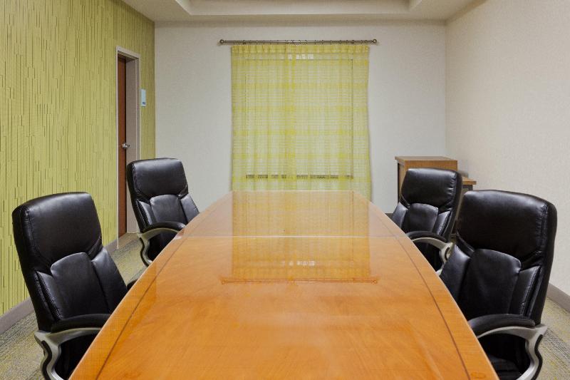 Holiday Inn Express Suites Phenix City Ft. Benning image