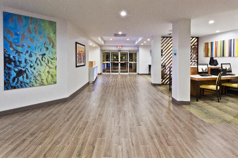 Holiday Inn Express Suites Phenix City Ft. Benning image