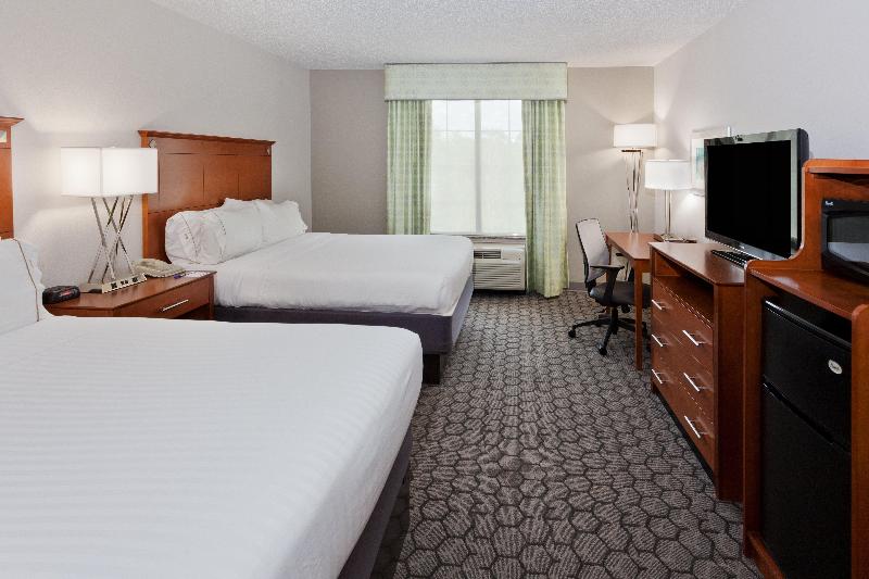 Holiday Inn Express Suites Phenix City Ft. Benning image