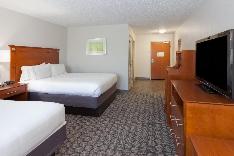 Holiday Inn Express Suites Phenix City Ft. Benning image