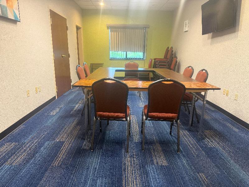 Holiday Inn Express Quakertown Allentown Area image