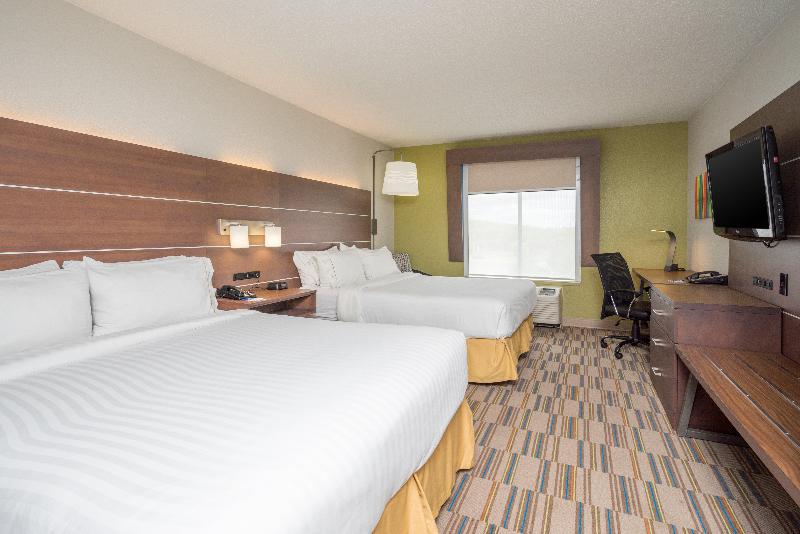 Holiday Inn Express Quakertown Allentown Area image