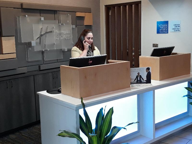 Holiday Inn Express Pittsburgh North Harmarville image