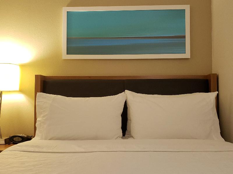Holiday Inn Express Pittsburgh North Harmarville image