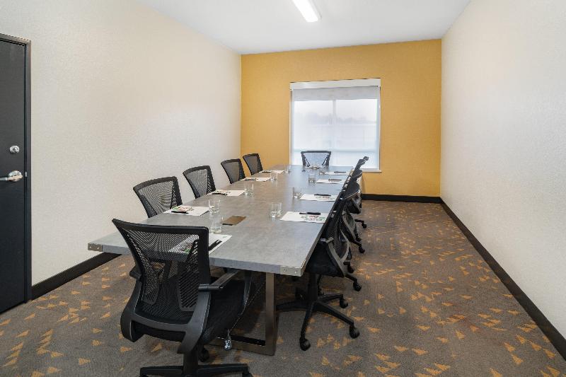 Holiday Inn Southaven Central Memphis image