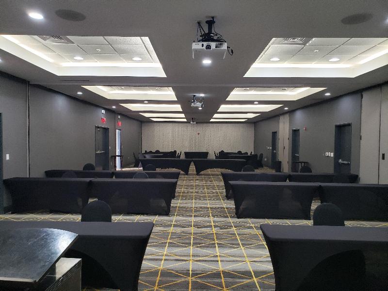 Holiday Inn Southaven Central Memphis image