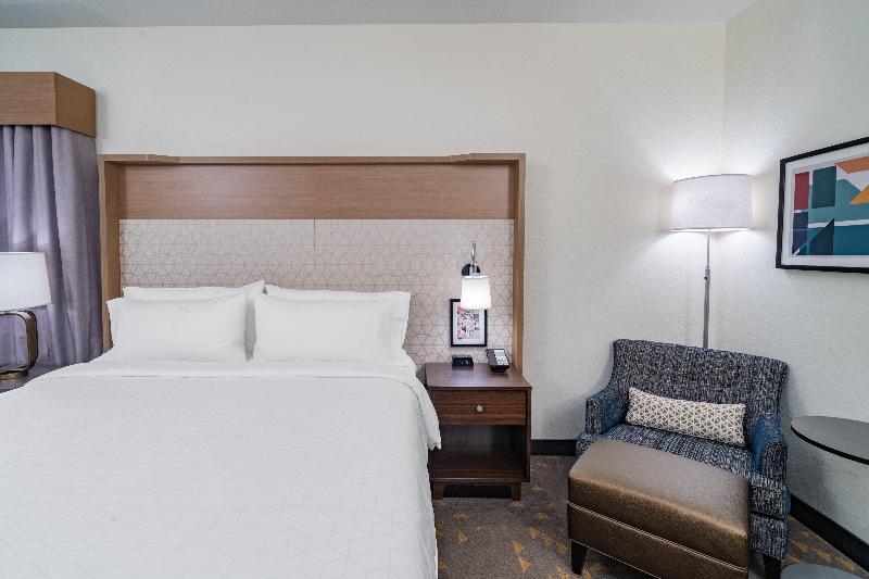 Holiday Inn Southaven Central Memphis image