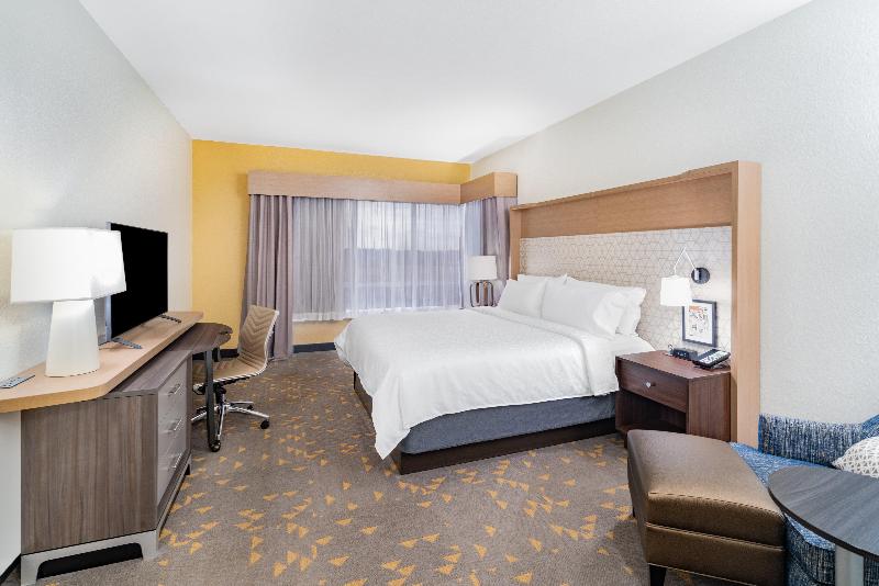 Holiday Inn Southaven Central Memphis image
