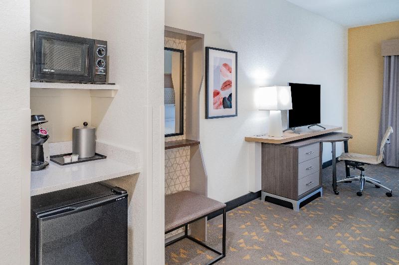Holiday Inn Southaven Central Memphis image