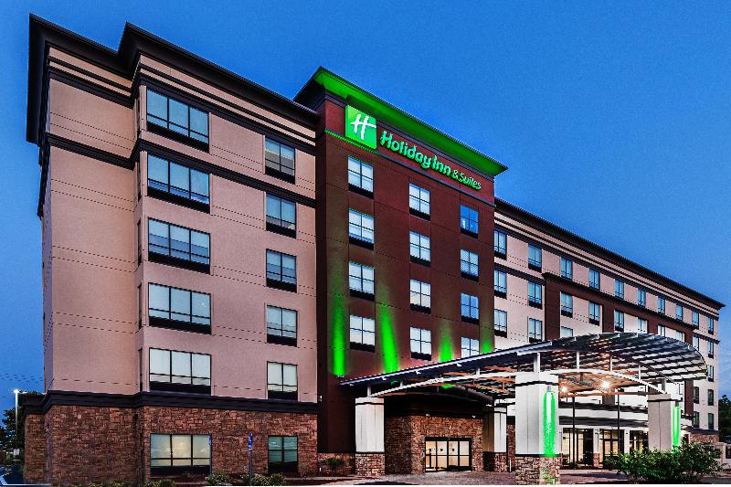 Holiday Inn Hotel and Suites Tulsa South