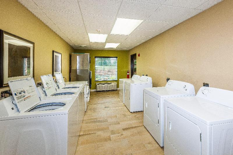 Staybridge Suites Knoxville West image