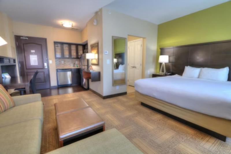 Staybridge Suites Knoxville West image
