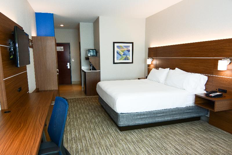 Holiday Inn Express &Suites Rolla Univ of Missouri image
