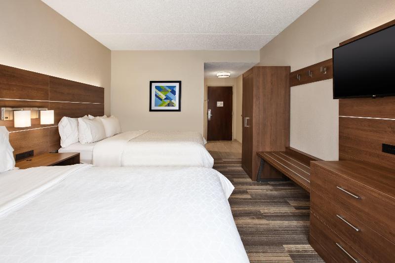 Holiday Inn Express & Suites Warrenton, an IHG image