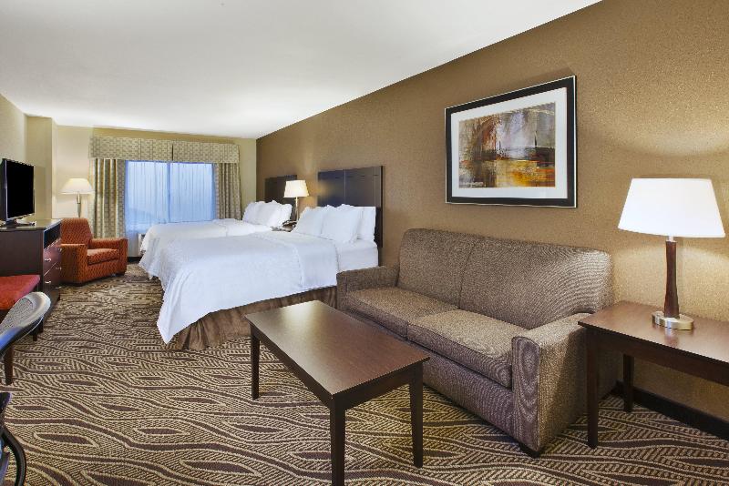 Holiday Inn Express and Suites Washington Meadow L image