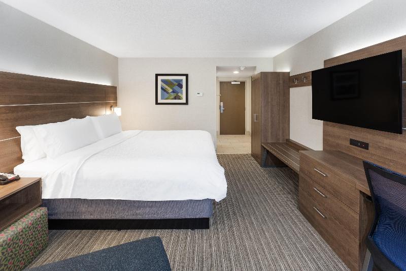 Holiday Inn Express and Suites Providence Woonsock photo 21