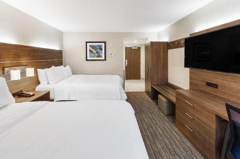Holiday Inn Express and Suites Providence Woonsock photo 24
