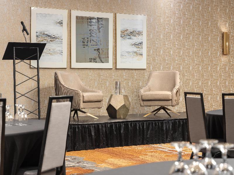 DoubleTree by Hilton Kitchener image