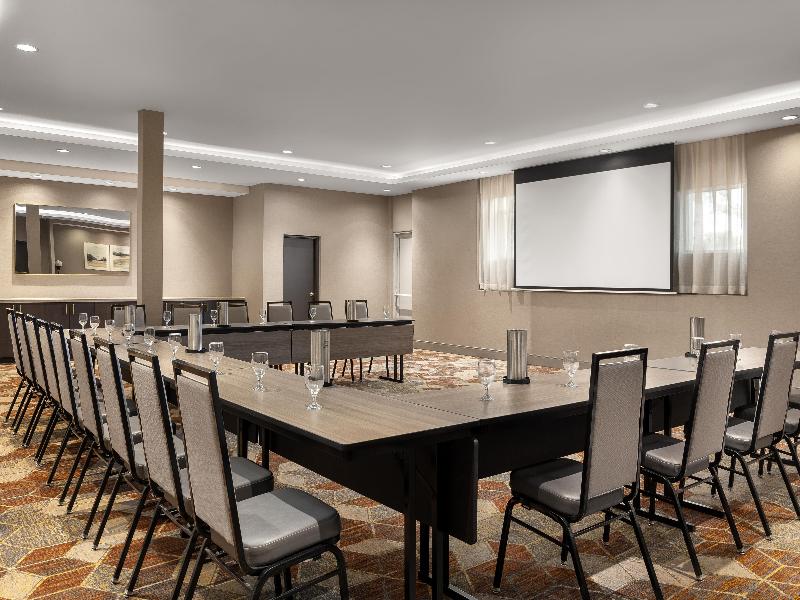 DoubleTree by Hilton Kitchener image