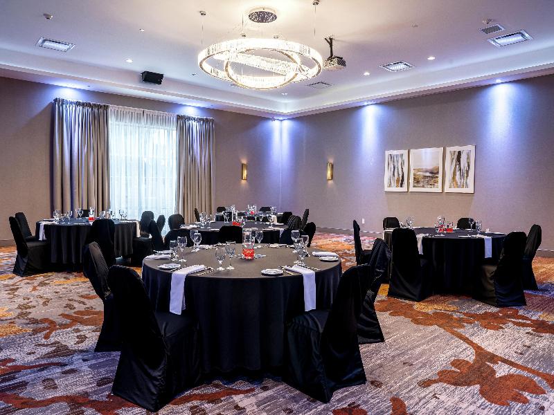 DoubleTree by Hilton Kitchener image