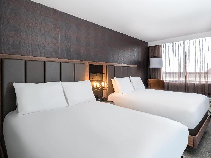 DoubleTree by Hilton Kitchener image