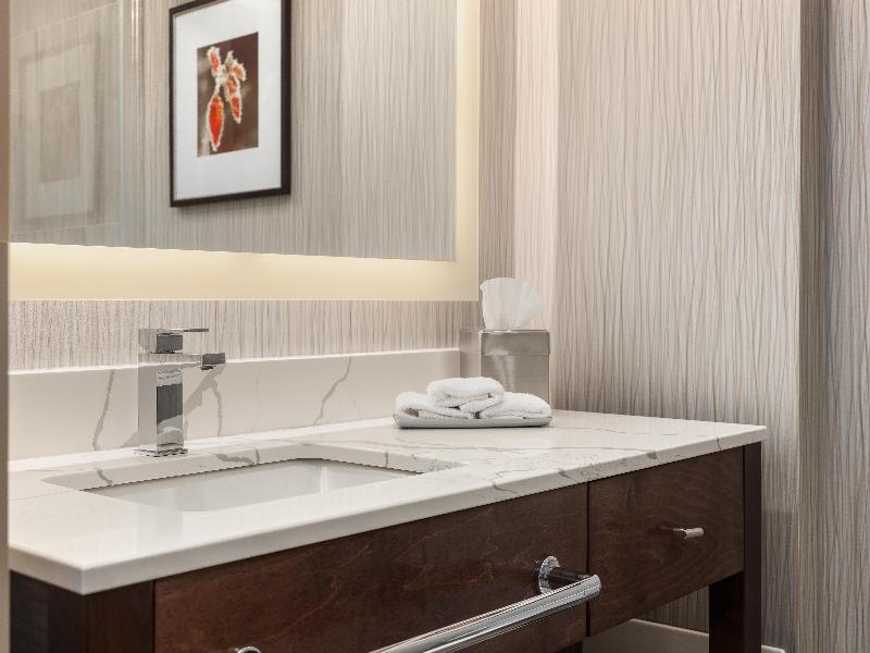 DoubleTree by Hilton Kitchener image