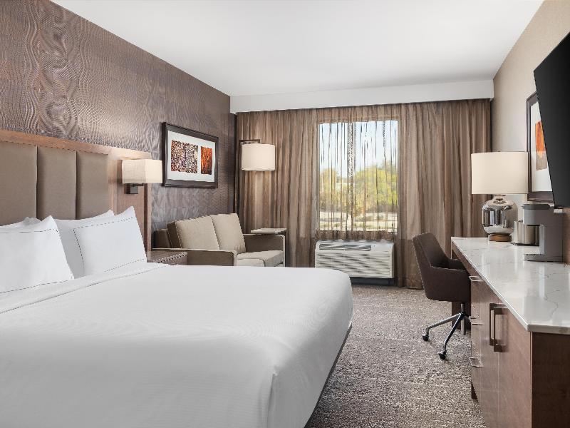 DoubleTree by Hilton Kitchener image
