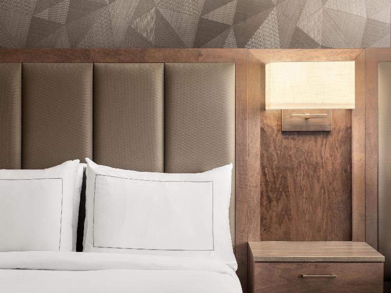 DoubleTree by Hilton Kitchener image