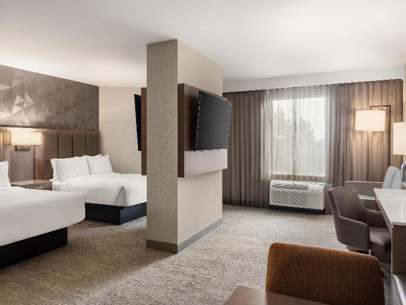 DoubleTree by Hilton Kitchener image
