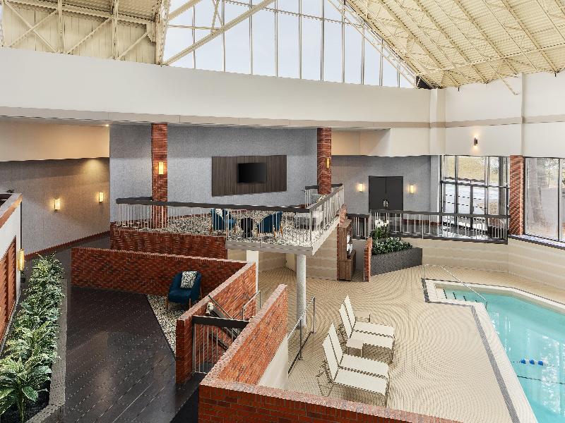 Holiday Inn Oakville (Centre), an IHG Hotel image