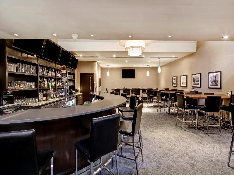Holiday Inn Oakville (Centre), an IHG Hotel image