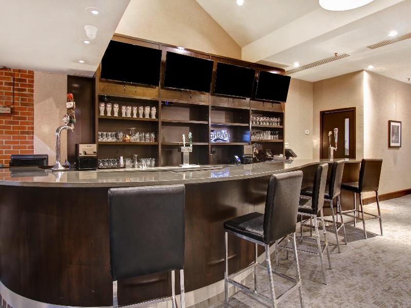 Holiday Inn Oakville (Centre), an IHG Hotel image