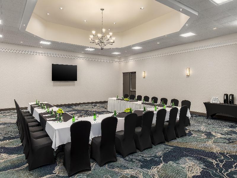 Holiday Inn Oakville (Centre), an IHG Hotel image
