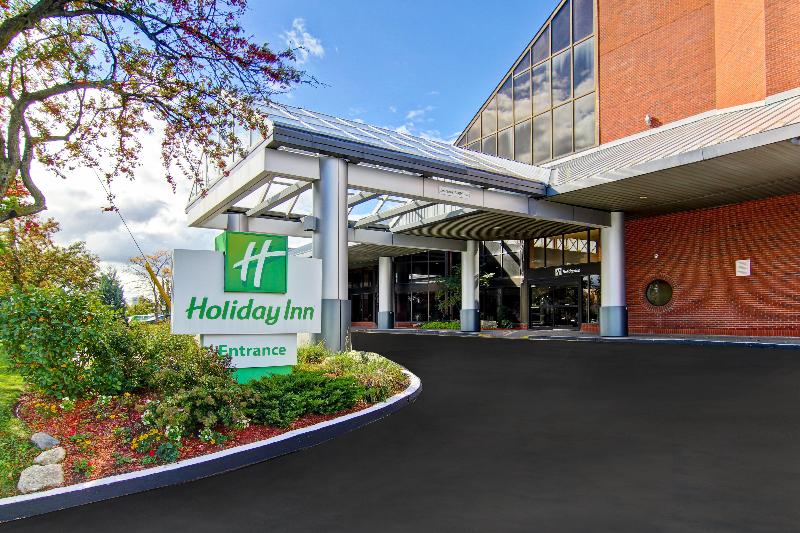 Holiday Inn Oakville (Centre), an IHG Hotel