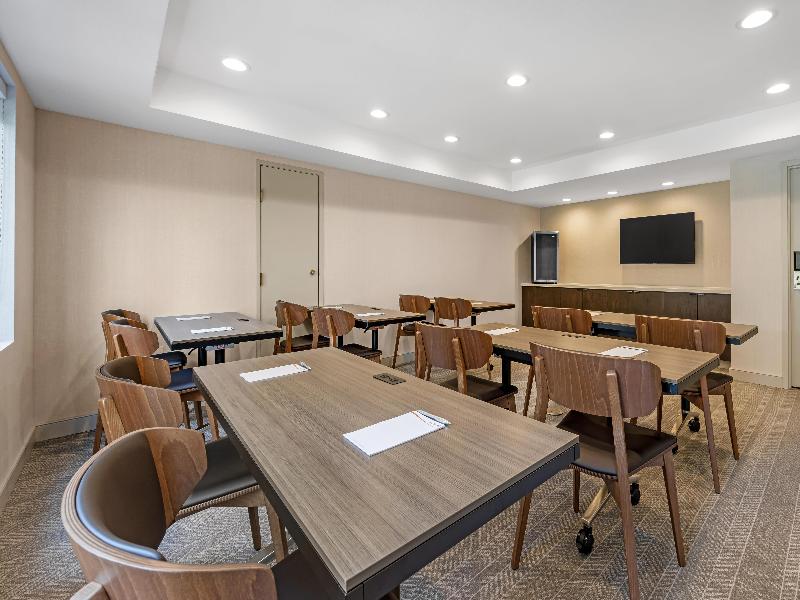Sonesta ES Suites Portland Vancouver 41st Street image