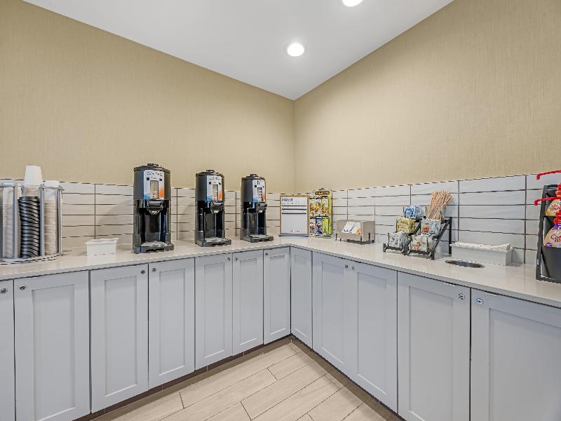 Sonesta ES Suites Portland Vancouver 41st Street image