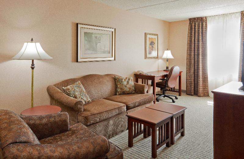 SUITE TWO DOUBLE BEDS — photo 7