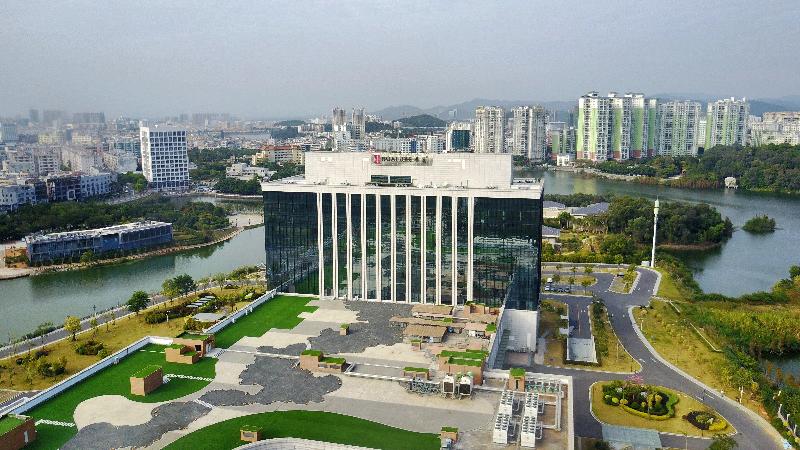 Hualuxe Yangjiang City Center image