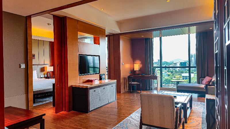 Hualuxe Yangjiang City Center image