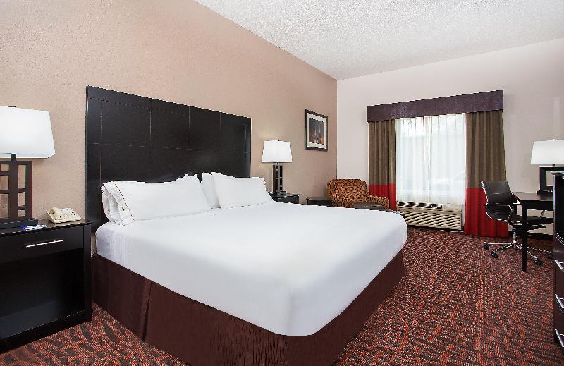 Holiday Inn Express & Suites Murphy By IHG photo 13